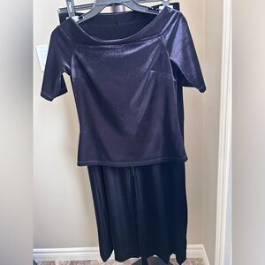 MELANIE LYNE top/pants set.